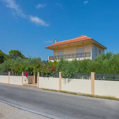 וילה Lina's Amazing House In Ialysos איקסיה