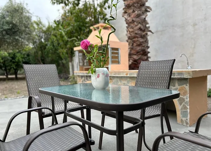 Lina's Amazing House In Ialysos 别墅 *