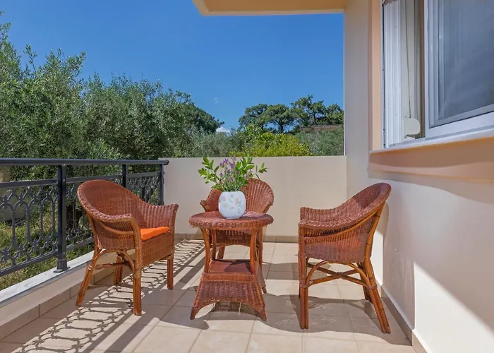 Lina's Amazing House In Ialysos *