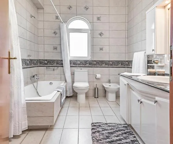 Lina's Amazing House In Ialysos 别墅 依克希亚