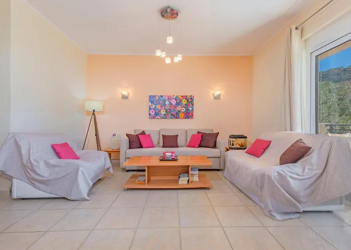 Lina's Amazing House In Ialysos *